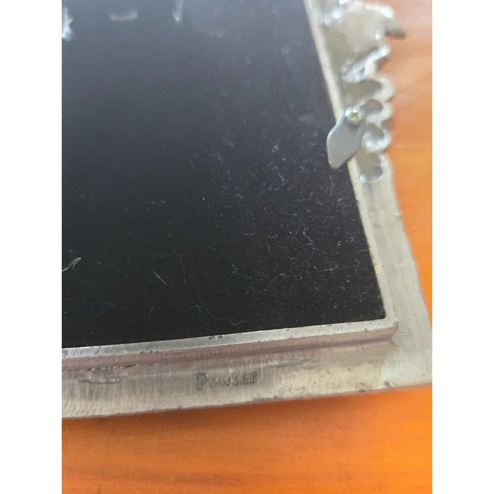 Vintage Pewter Heavy Photo Frame Grape Vine Leaves 5.5